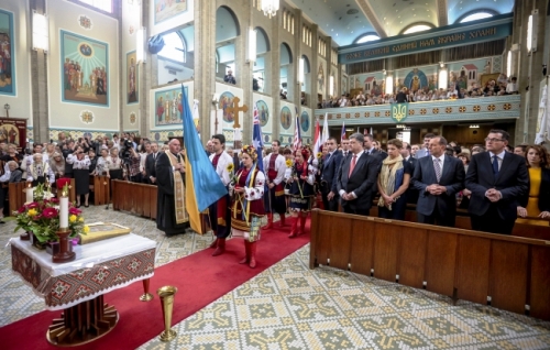 Президент України і Прем’єр-міністр Австралії спільно молилися у храмі УГКЦ в Мельбурні.(ФОТО)